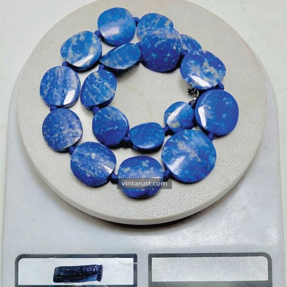 Handmade Lapis Lazuli Choker Necklace: Beaded Gemstone Jewelry - Picture 10 of 11